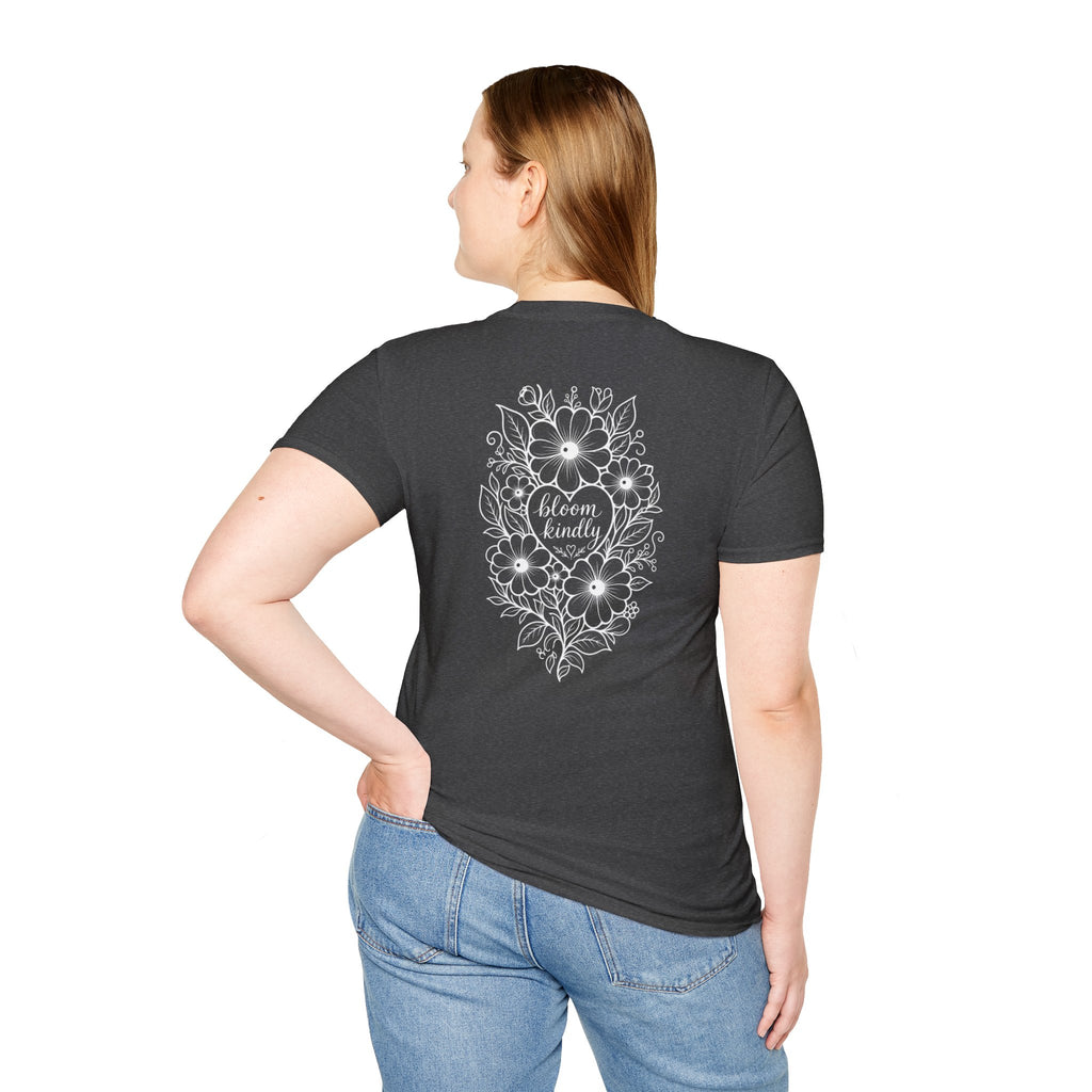 Bloom Kindly Floral Heart T-Shirt – Daisy Line Art