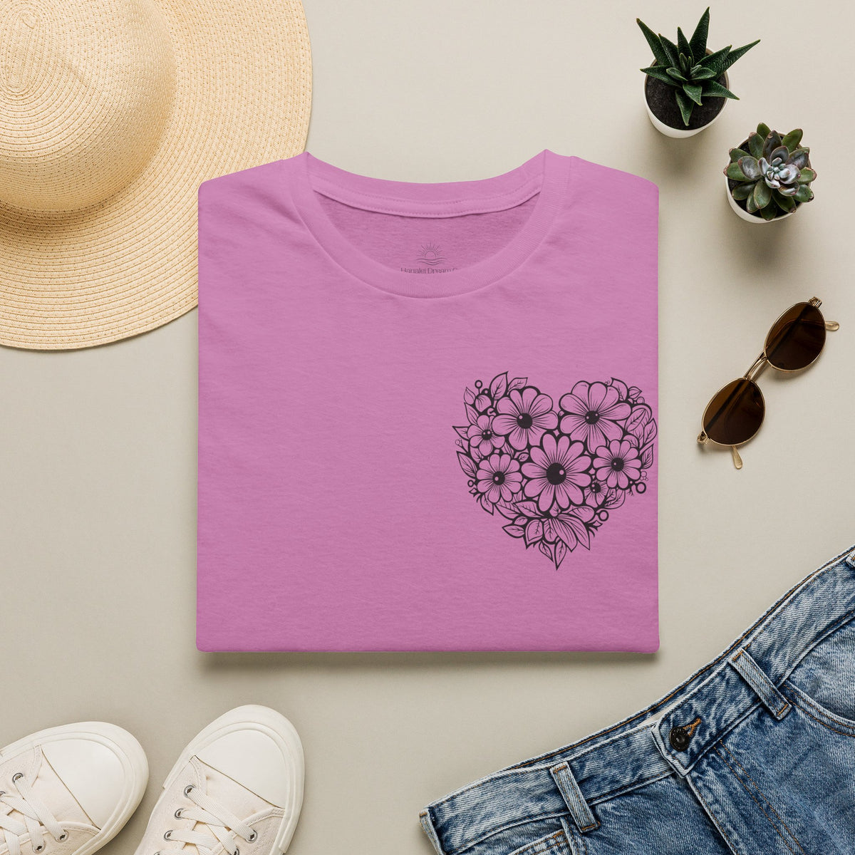 Bloom Kindly Floral Heart T-Shirt – Daisy Line Art