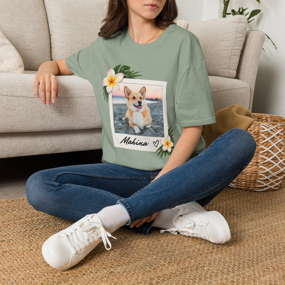 Personalized Pet Photo Polaroid Tee – Floral Frame, Custom Name