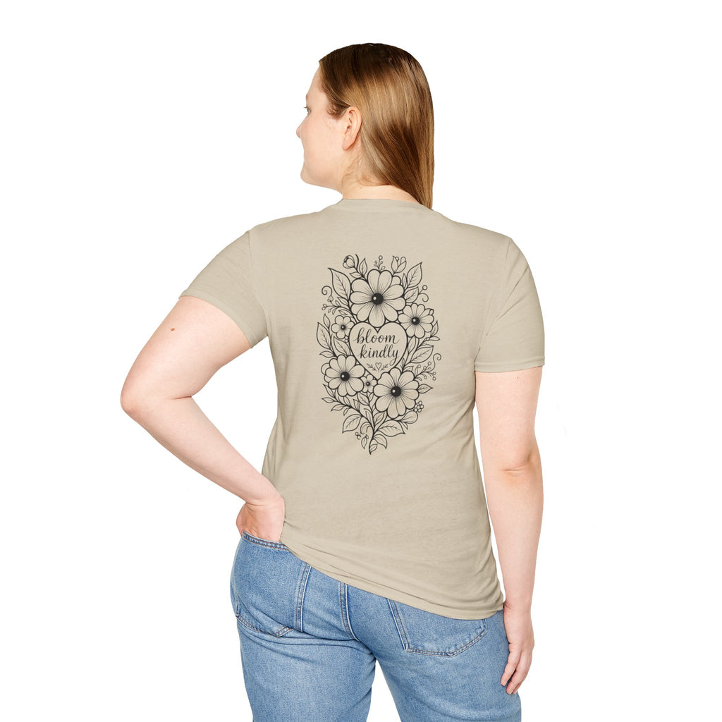 Bloom Kindly Floral Heart T-Shirt – Daisy Line Art
