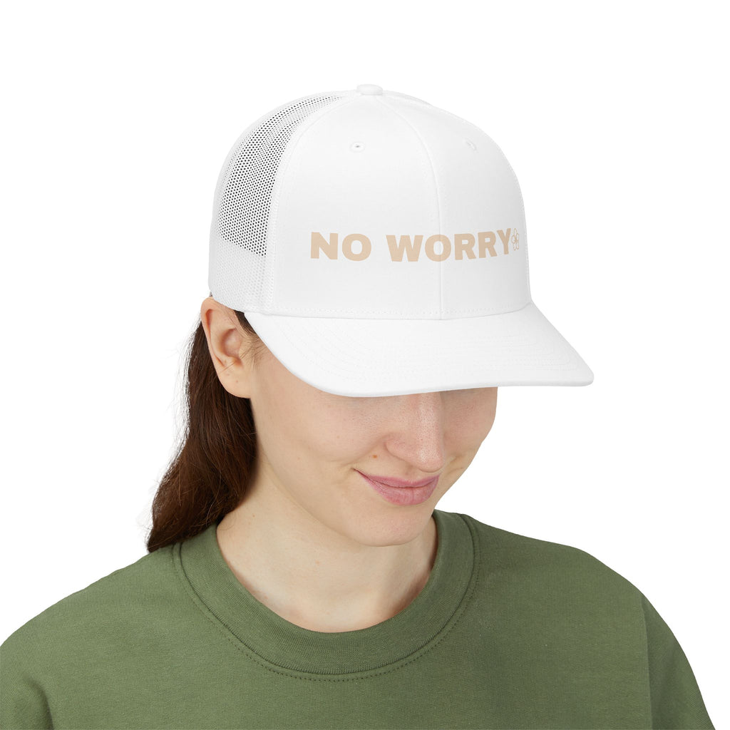 No Worry Snapback Trucker Cap — Casual Lightweight Mesh Hat