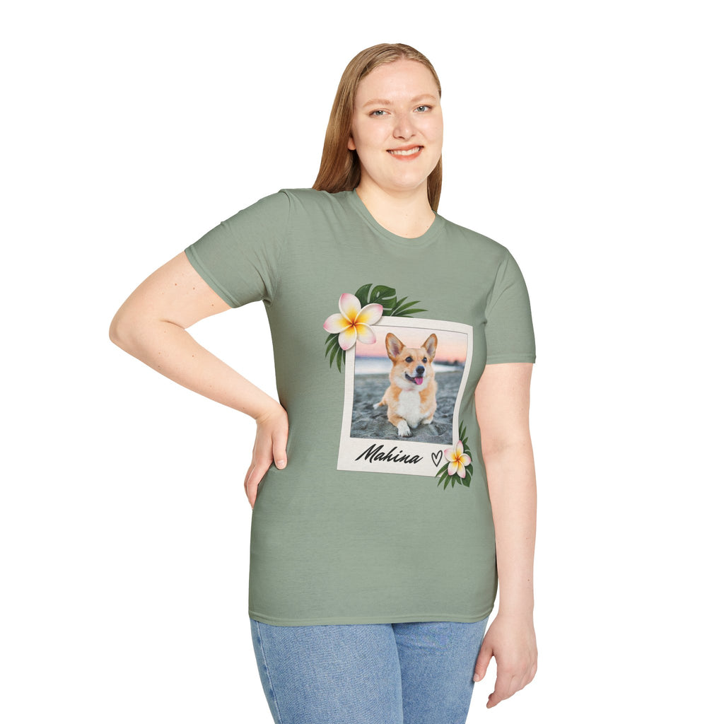 Personalized Pet Photo Polaroid Tee – Floral Frame, Custom Name