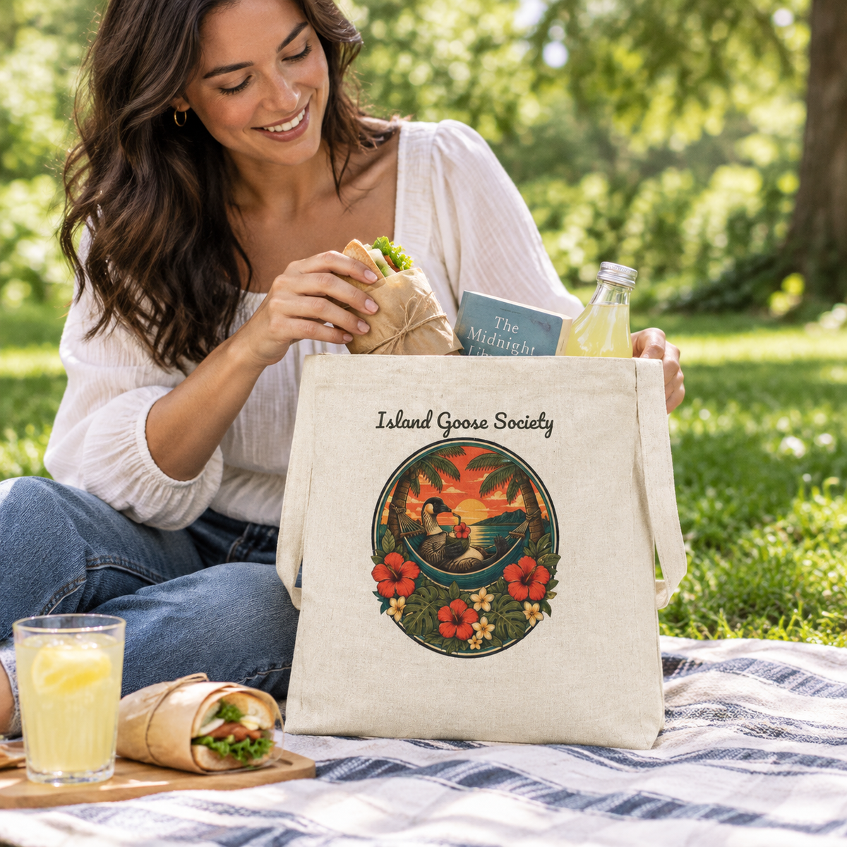 Island Nēnē canvas tote — Natural (picnic in the park)
