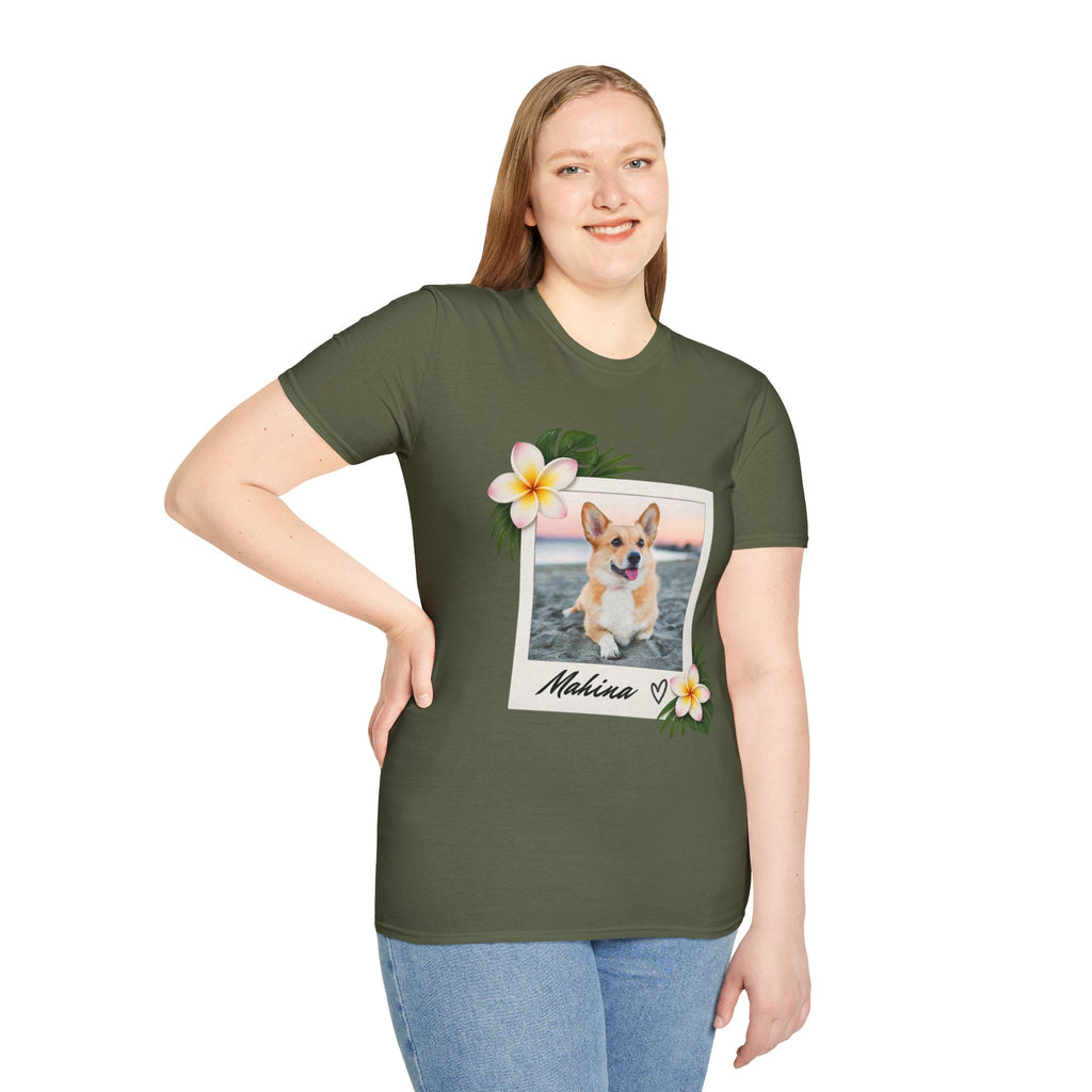 Personalized Pet Photo Polaroid Tee – Floral Frame, Custom Name